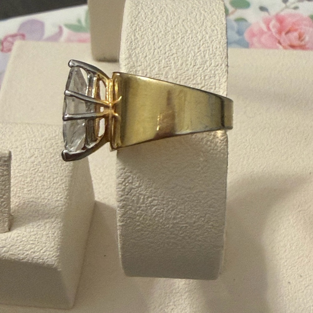 ✨ Vintage 1970’s Wide Cigar Band Ring, 18KT Gold Electroplated Retro Statement - Picture 3 of 7